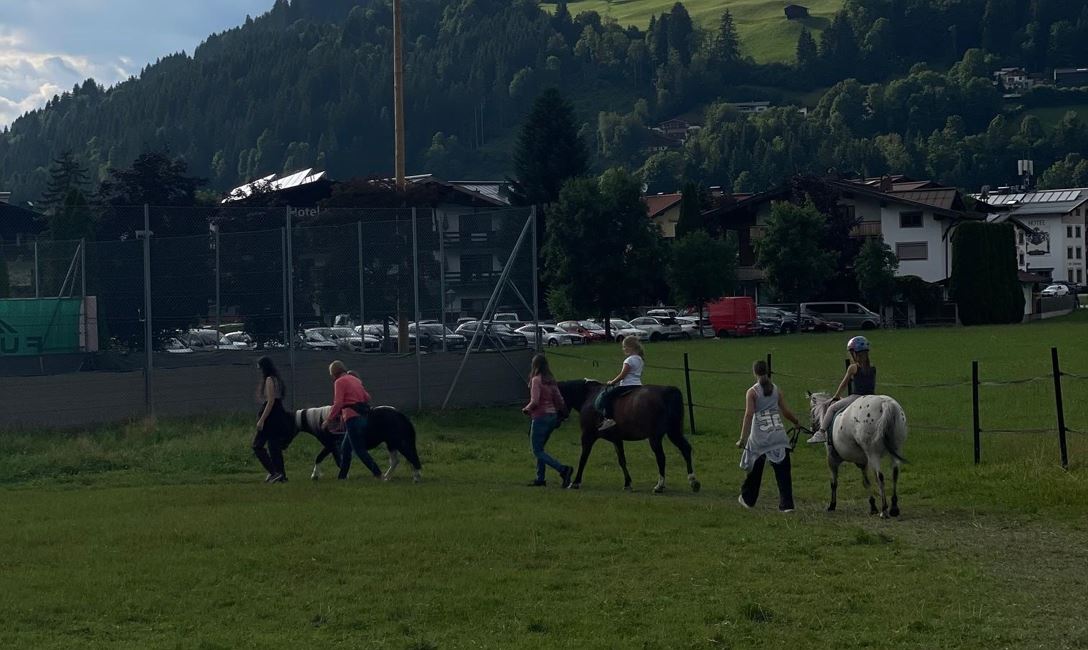 Ponyreiten DO