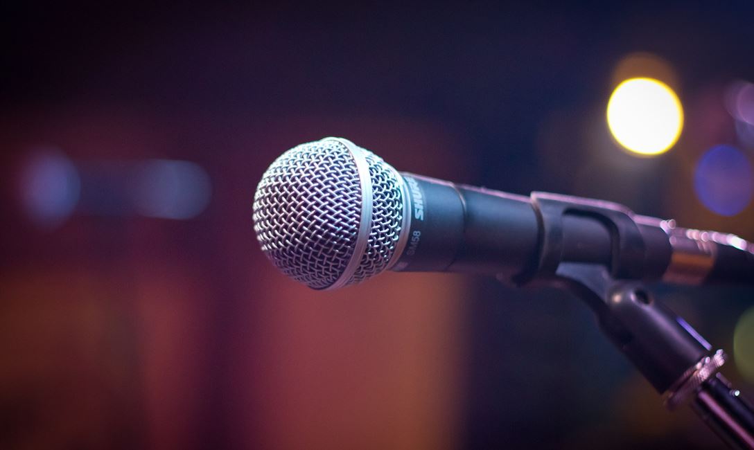 microphone(c) Pixabay