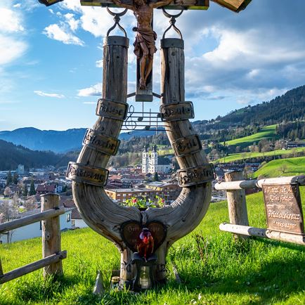 Maiandacht beim Friedenskreuz