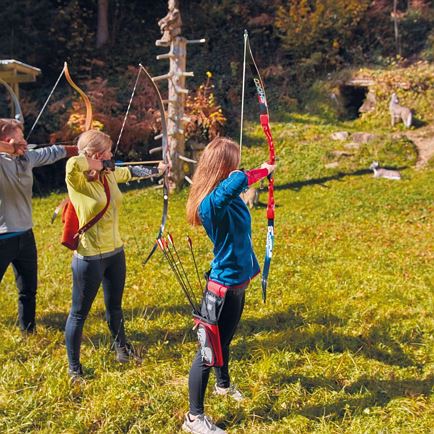 Abenteuerliches Jagdbogenschießen