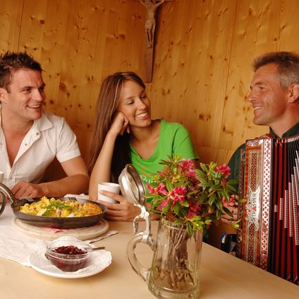 Ganslessen beim Mariasteinerhof