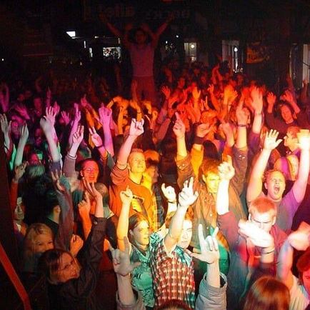 Nuaracher Laffstoi Party