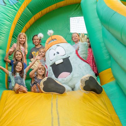 Lang & Klang • Kinderspielstraße