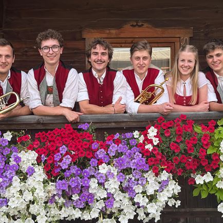 Seeleuchten met 'Heistodl Musig'