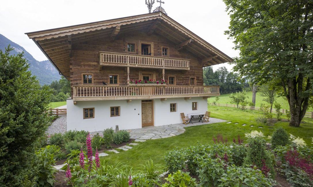 Hausansicht_Sommer_1