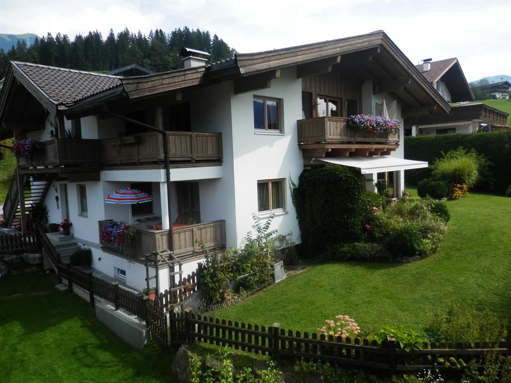 Ferienhaus-Embacher-Sommer1