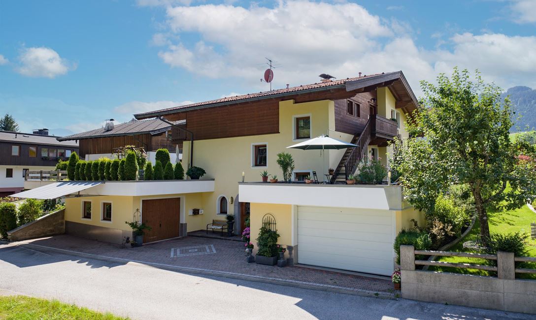 Außenansicht Sommer