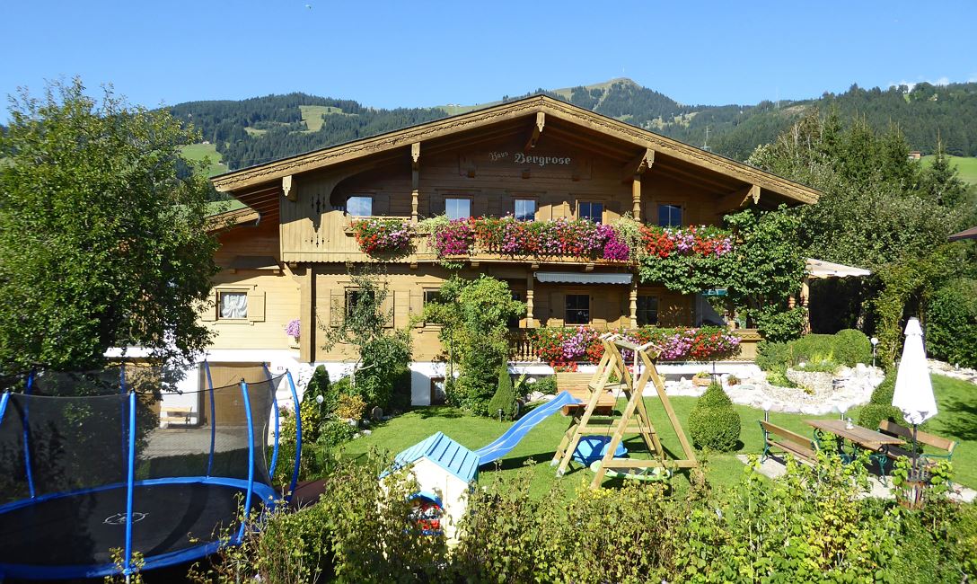 Bergrose Sommer, Hausfoto