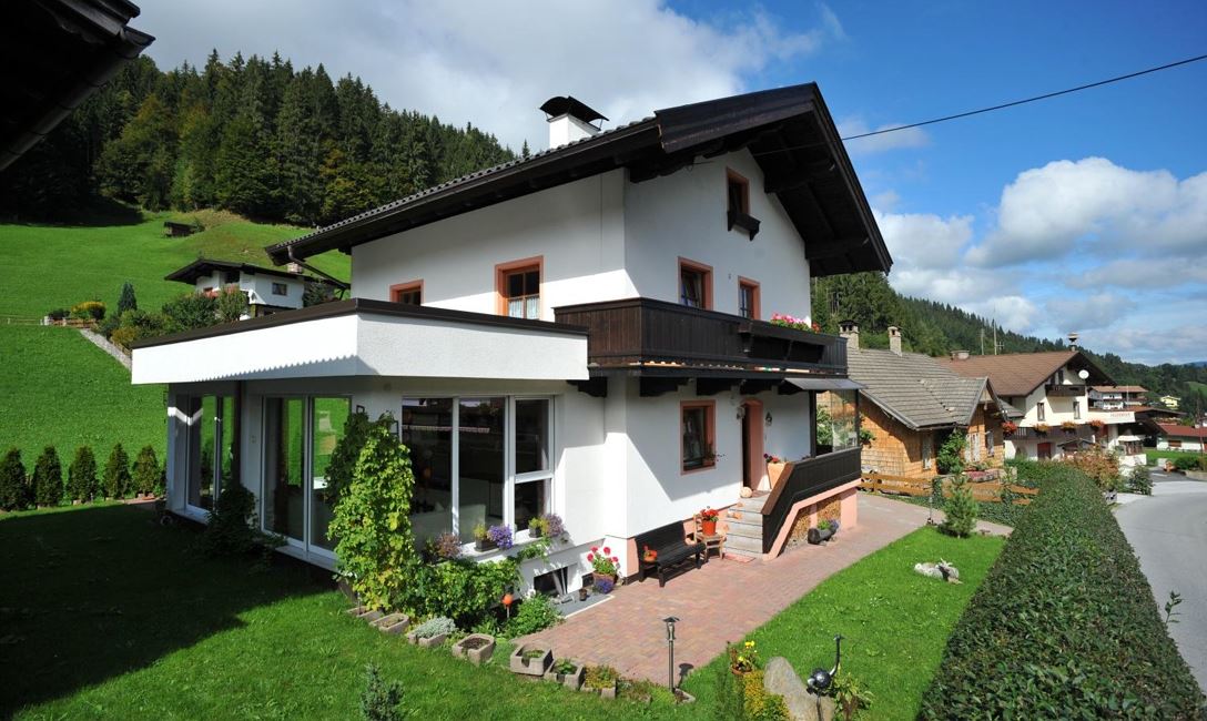 Hausansicht Sommer