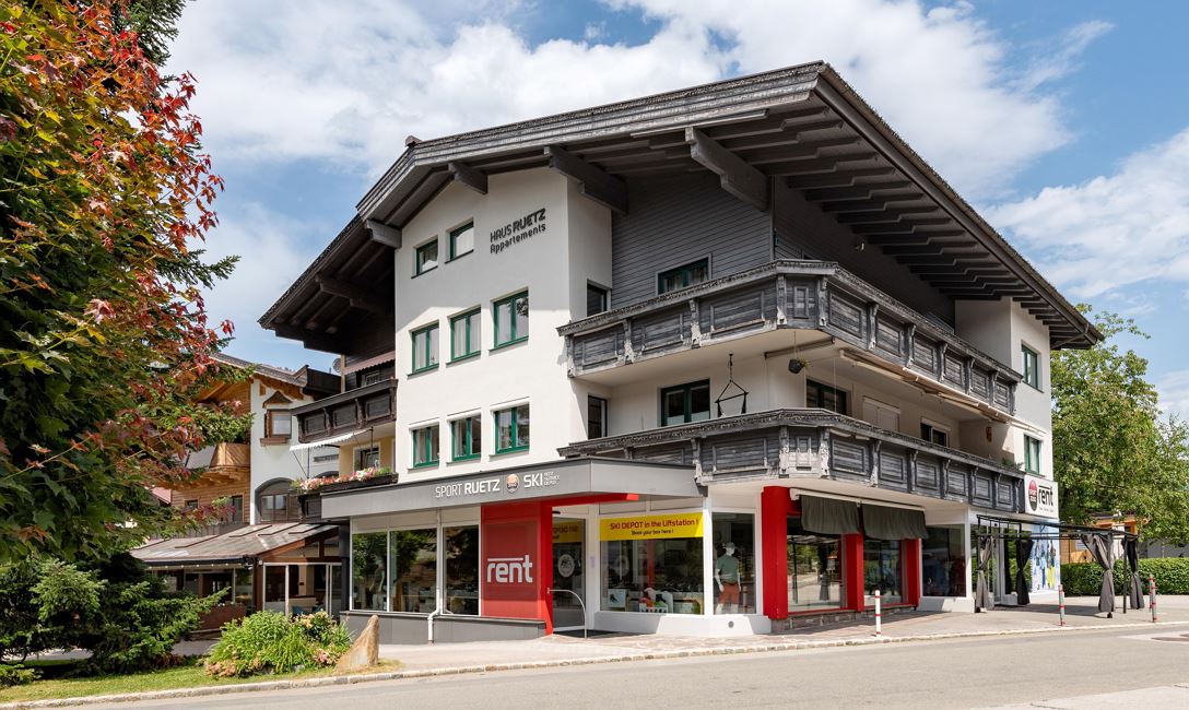 HAus_Ruetz_Schulgasse_1_westendorf_06_2025_Haus_au