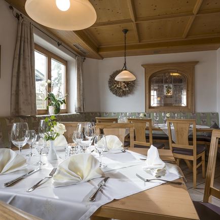 Hotel_loipenstuben_Brixen_Stube