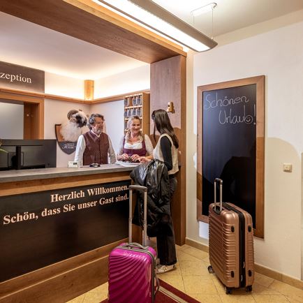 Rezeptionmit NIna_Top