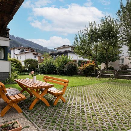 Haus_Adler_Bichling_7_Westendorf_Terrasse_1