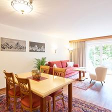 Apartment Suite Wohnzimmer