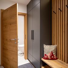 Garderobe & WC