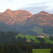 Ausblick auf Kitzbueheler Alpen
