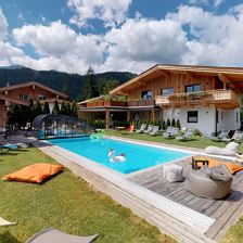 Boutique-Lodge-Pool