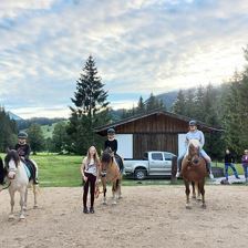 Idyllische Stimmung auf unserem Reitplatz