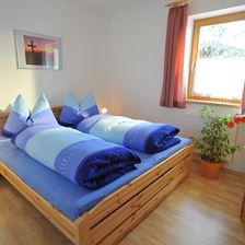 Haus-Roland-Prem-Annamarie-Lindrainweg-Schlafzimme