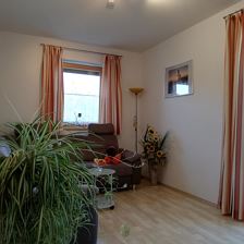 Haus-Roland-Prem-Annamarie-Lindrainweg-Wohnbereich