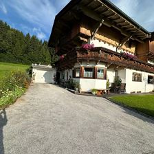 088e9533-4b61-4a54-aca3-7e35a9c16ece