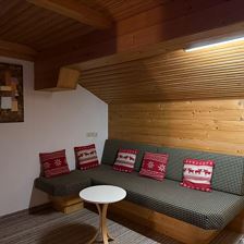 92C70330-1EFE-4282-BE78-970FBD274FFB