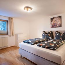 Schlafzimmer 1 (c) Hannes Dabernig