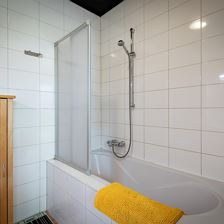 Badewanne (c) Hannes Dabernig