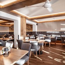 Speisesaal3(schlechtes Licht)