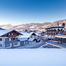 Mountain-Residence-1701016