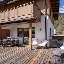 Haus_Steinplatte_Dorfstrasse_33_Waidring_Terrasse_