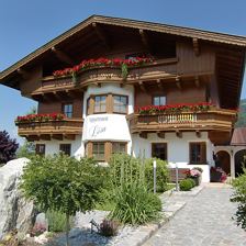 Hausansicht Sommer