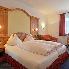 dreibettzimmer-gasthof-aschenwald-1