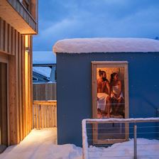 Outdoor Sauna Chalet