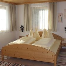 Untertraucha_AstnerLeonhard_Doppelzimmer_Dusche