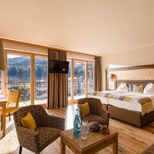 Hotel_Zentral_Stoecklfeld_7_Kirchberg_10_2024_Suit