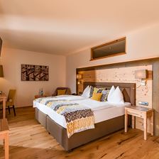 Hotel_Zentral_Stoecklfeld_7_Kirchberg_10_2024_Suit