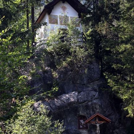 Felsenkapelle4_Angerberg_07_2010_klein.jpg