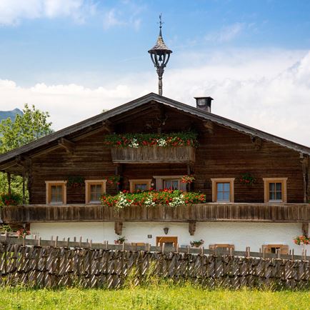 Sommer Tradition Bauernhaus©rol.art-images.jpg